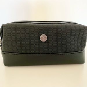 Giorgio Armani Wash Bag w pouch + keychain
